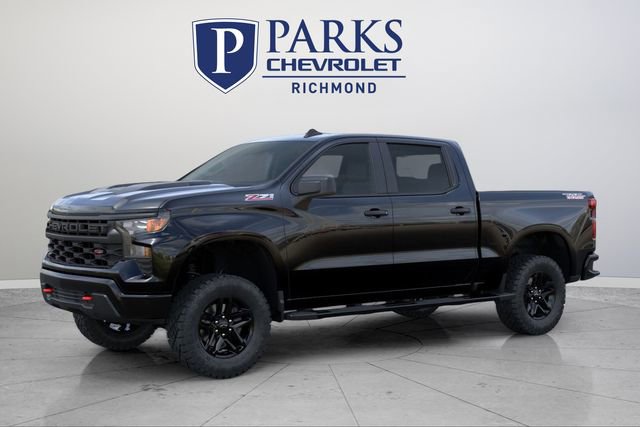 New 2026 Chevrolet Silverado 1500 Custom Trail Boss w/ LPO, Dark Essentials Package image 2