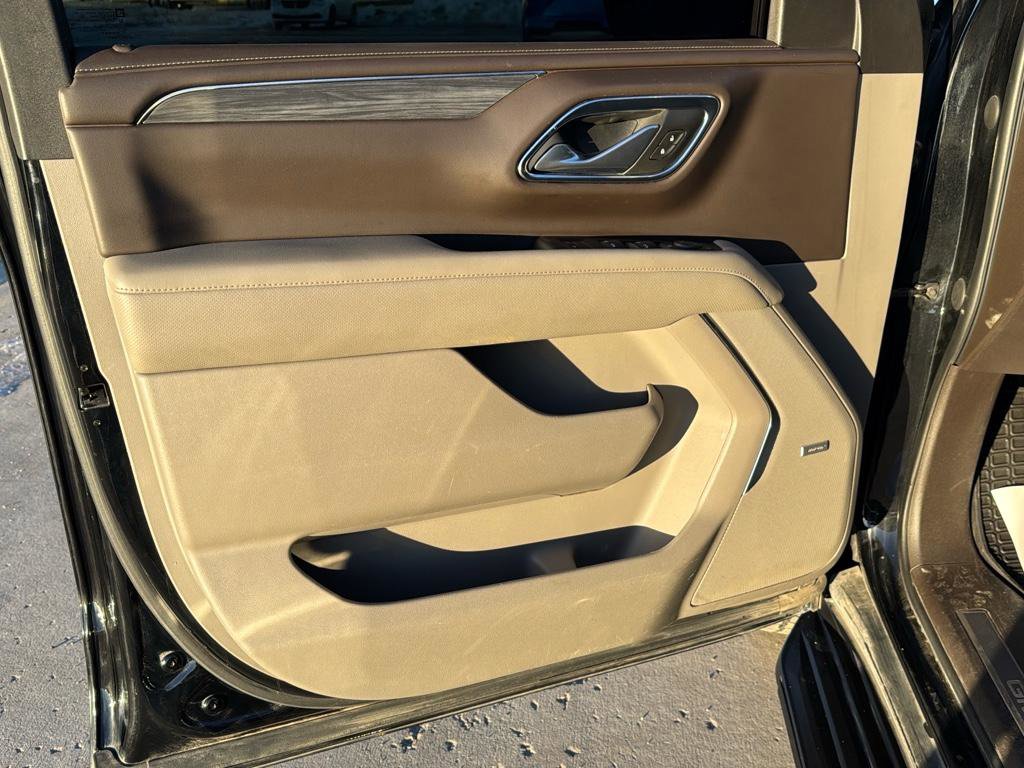 Used 2021 GMC Yukon SLT image 10