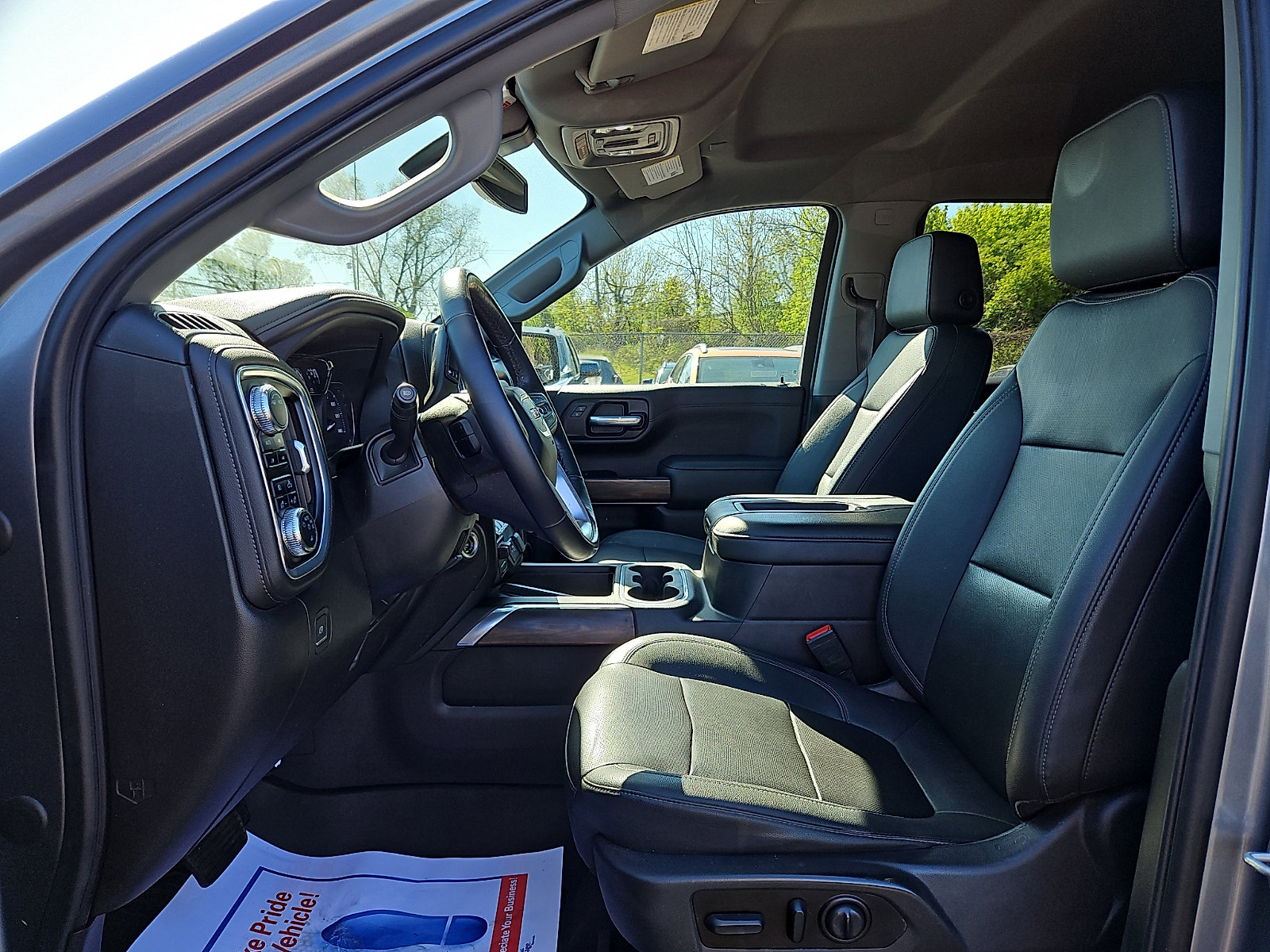 Used 2022 GMC Sierra 1500 SLT w/ SLT Premium Plus Package AWD/4WD image 13