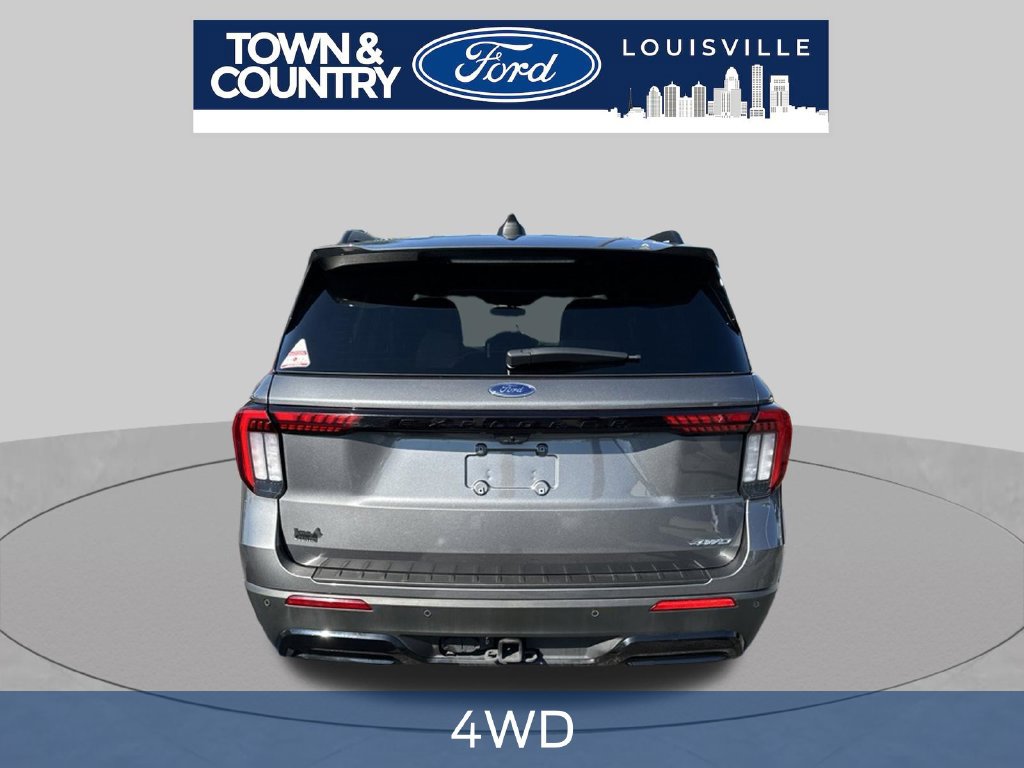 Used 2025 Ford Explorer ST-Line w/ ST-Line Street Pack AWD/4WD image 4