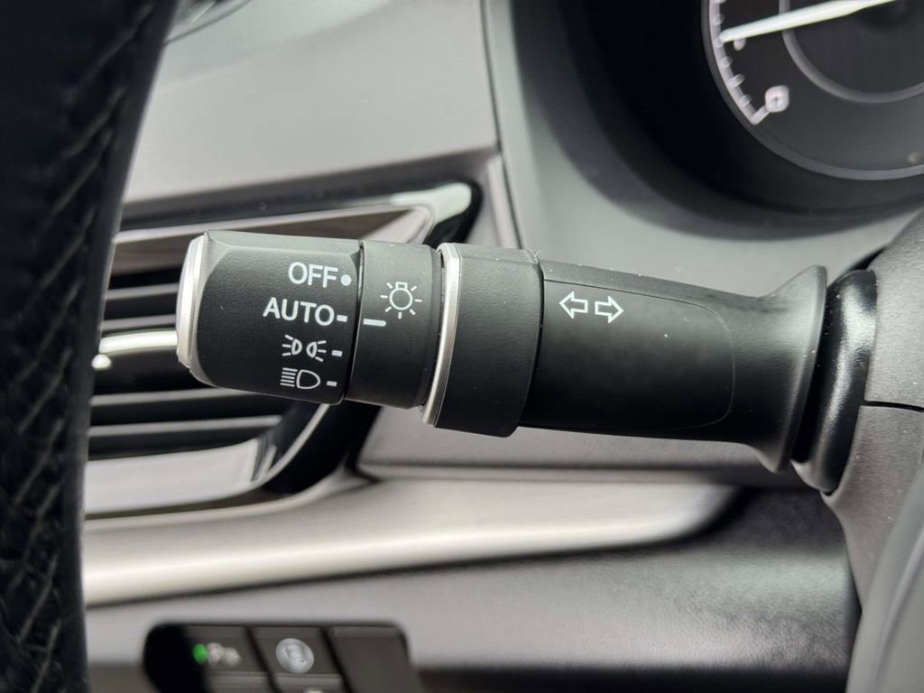 Certified 2023 Acura RDX w/ Technology Package image 23