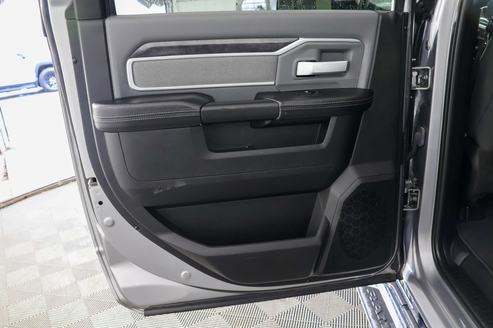 Used 2021 RAM 2500 Big Horn AWD/4WD image 26