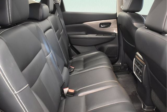 Used 2017 Nissan Murano Platinum w/ Platinum Technology Package AWD/4WD image 17