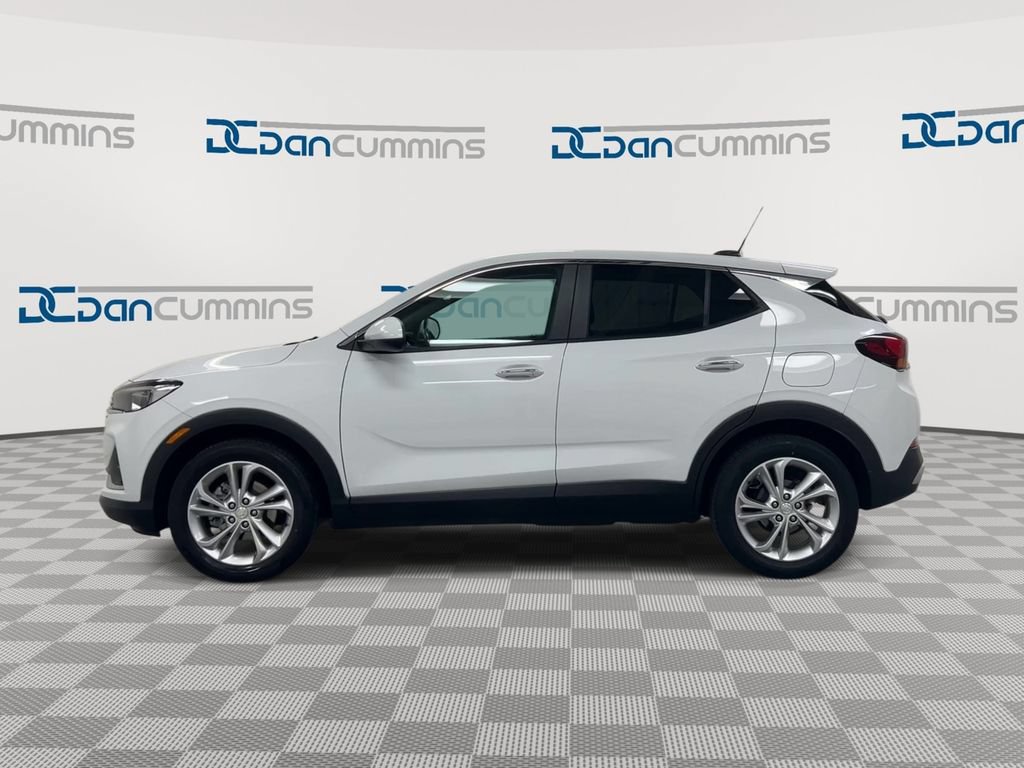 Used 2023 Buick Encore GX Preferred w/ Cold Weather Comfort Package FWD image 5