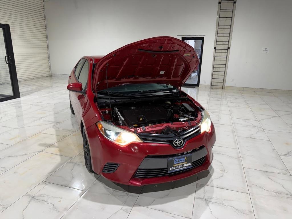 Used 2016 Toyota Corolla LE FWD image 5