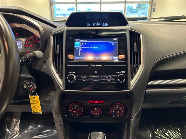 Used 2018 Subaru Crosstrek 2.0i Premium AWD/4WD image 11