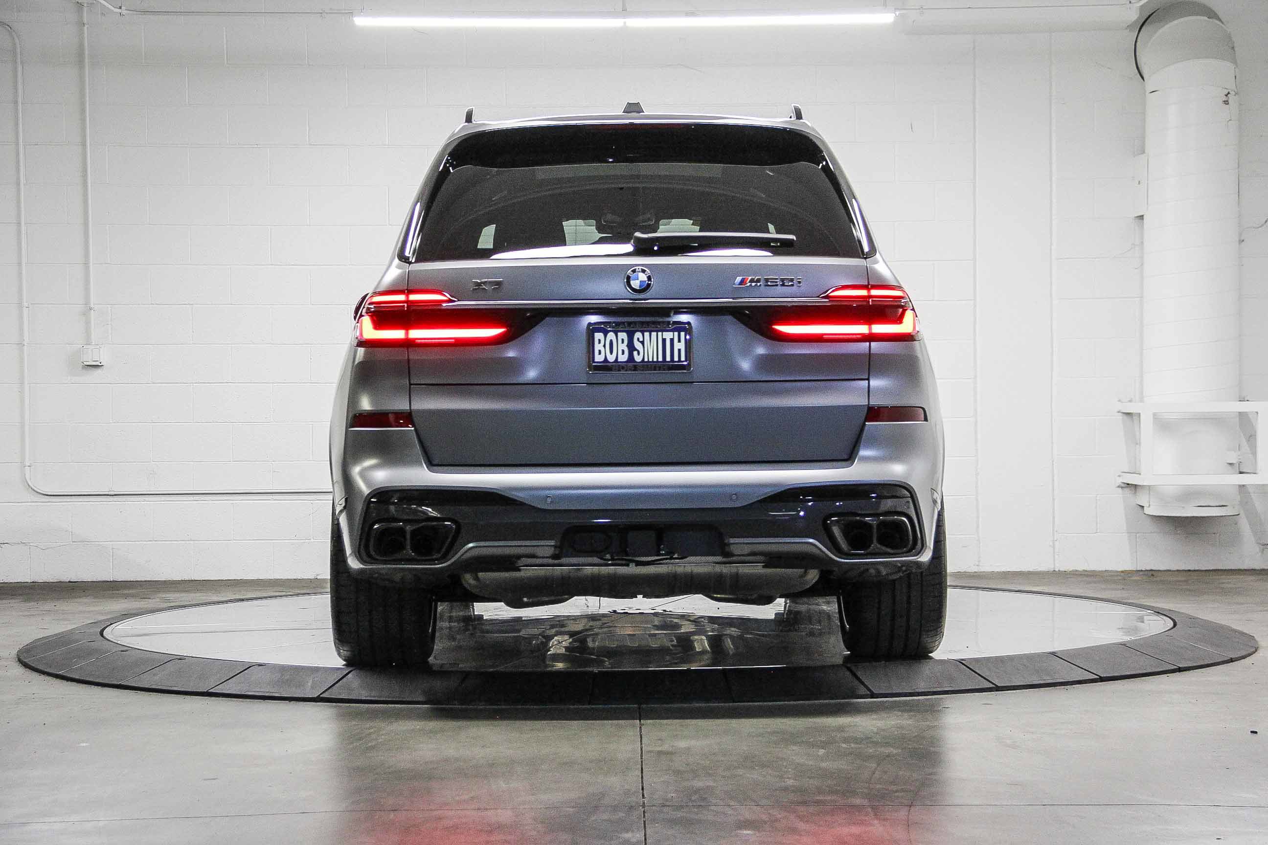 New 2026 BMW X7 M60i image 5