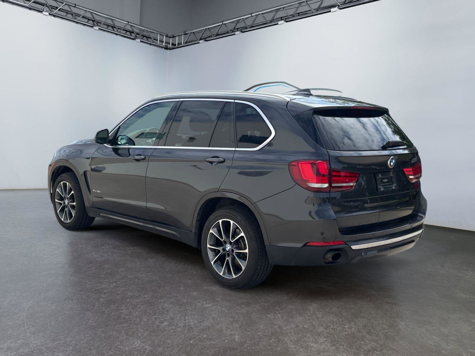 Used 2017 BMW X5 xDrive35i AWD/4WD image 5