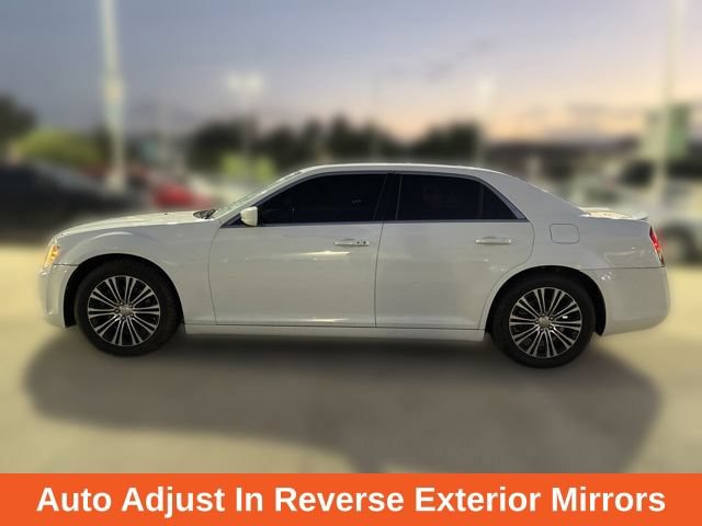 Used 2013 Chrysler 300 S w/ Luxury Group AWD/4WD image 14