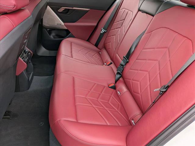 Certified 2025 BMW 530i xDrive w/ M Sport Package image 20