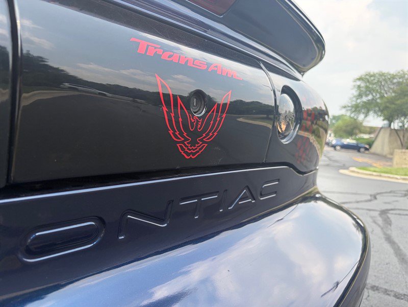 Used 2002 Pontiac Firebird Trans Am RWD image 40