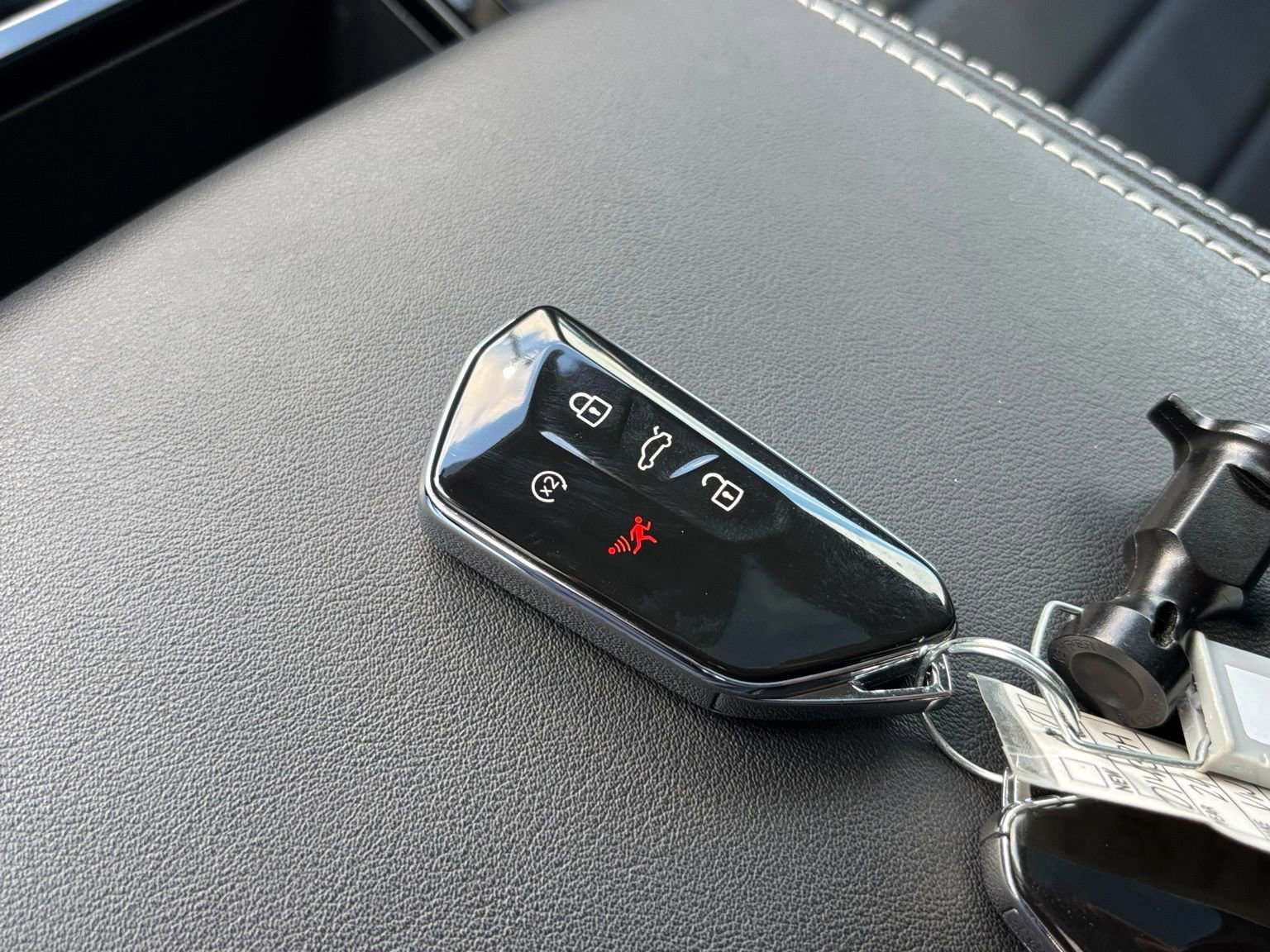 Used 2024 Volkswagen Atlas SEL image 28