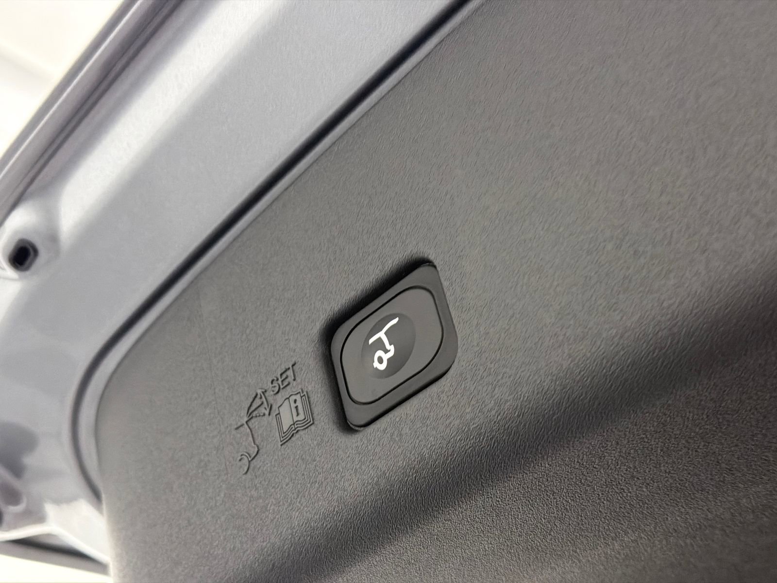 New 2026 Lincoln Nautilus Premier image 9