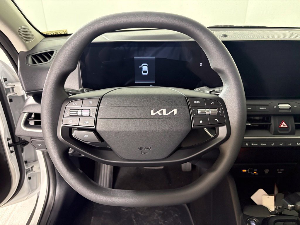 New 2026 Kia K4 FWD image 22