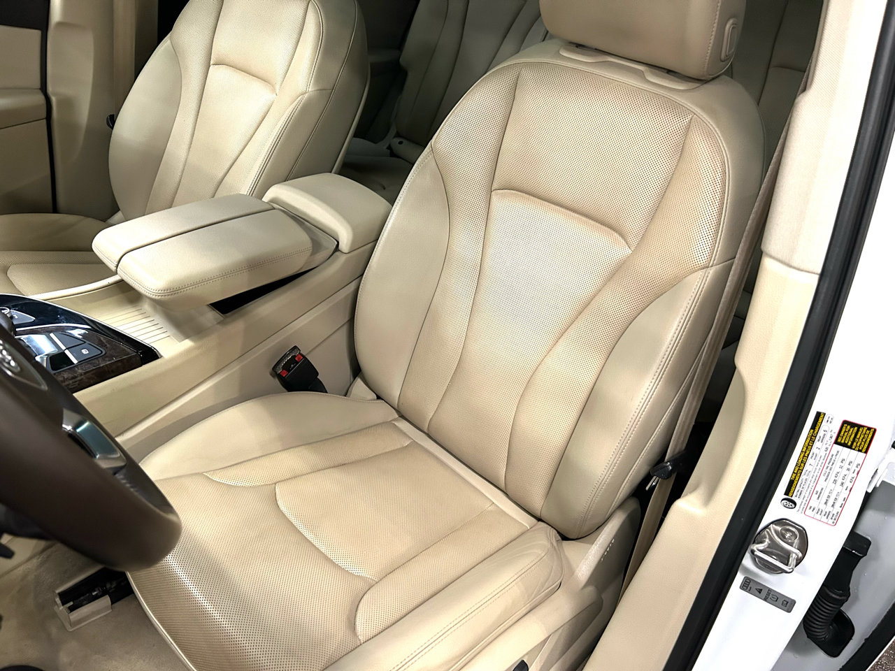 Used 2017 Audi Q7 3.0T Premium Plus image 10