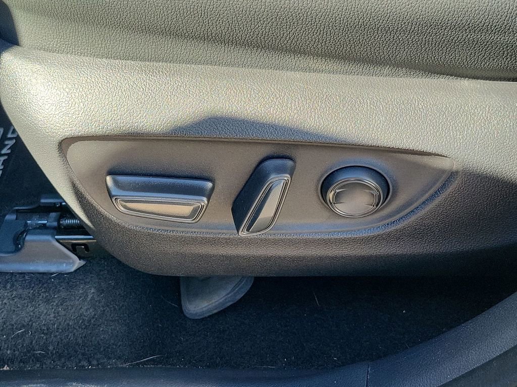 Used 2024 Toyota Grand Highlander XLE image 14