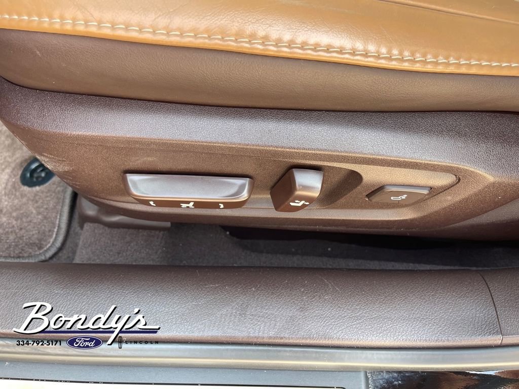 Used 2017 Lexus ES 350 w/ Luxury Package image 9