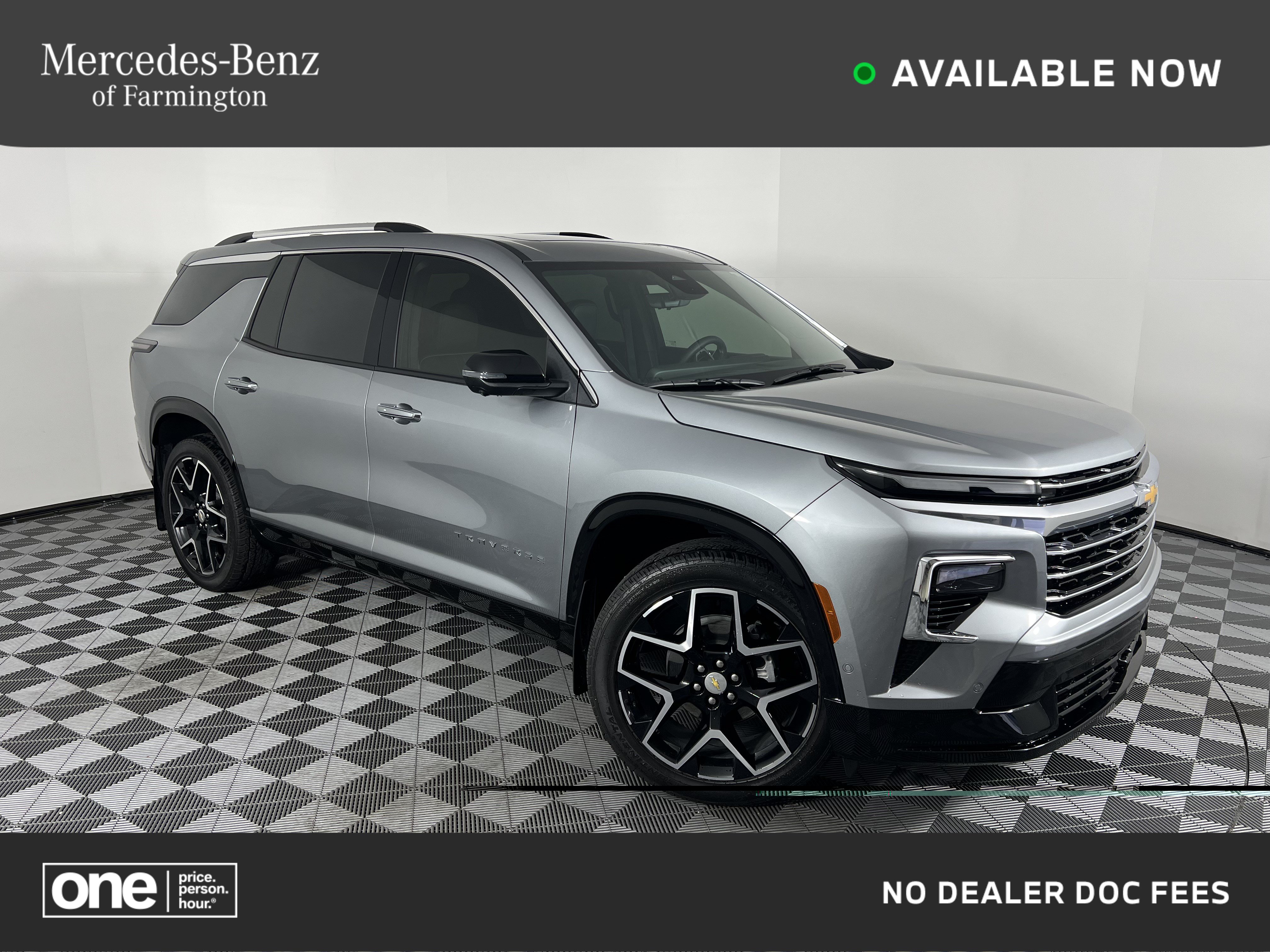 Used 2026 Chevrolet Traverse High Country AWD/4WD image 1