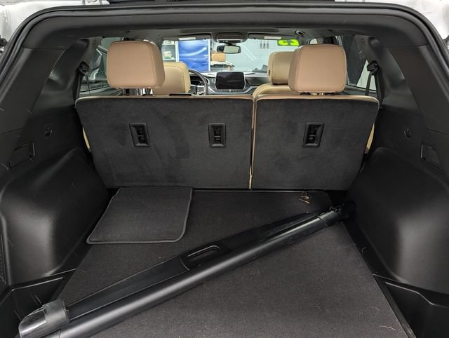 Certified 2023 Chevrolet Blazer Premier w/ Enhanced Convenience Package AWD/4WD image 16