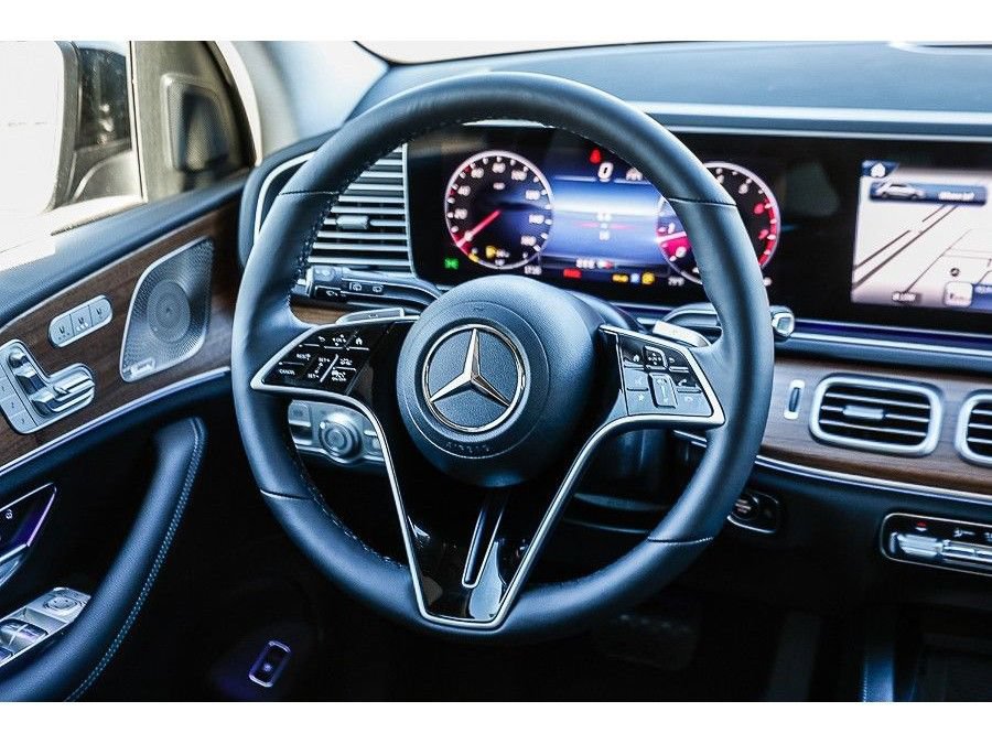 New 2026 Mercedes-Benz GLE 450 4MATIC image 13