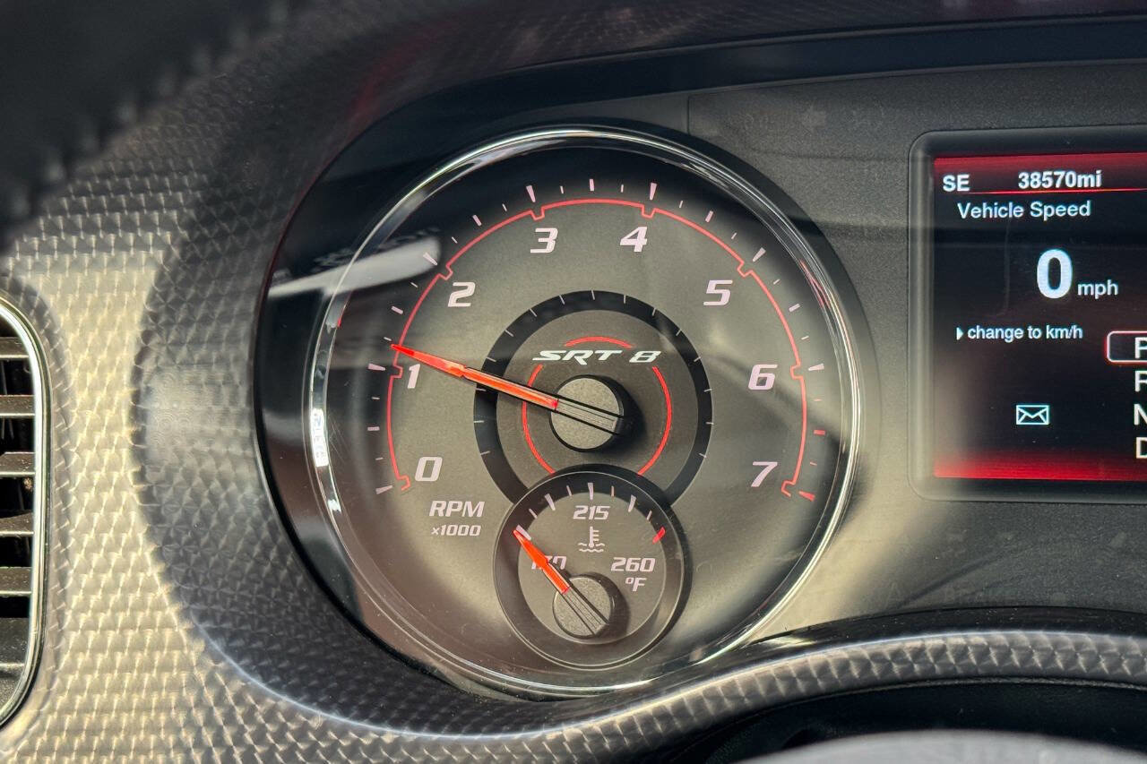 Used 2013 Dodge Charger SRT8 w/ Adaptive Cruise Control Group RWD image 54