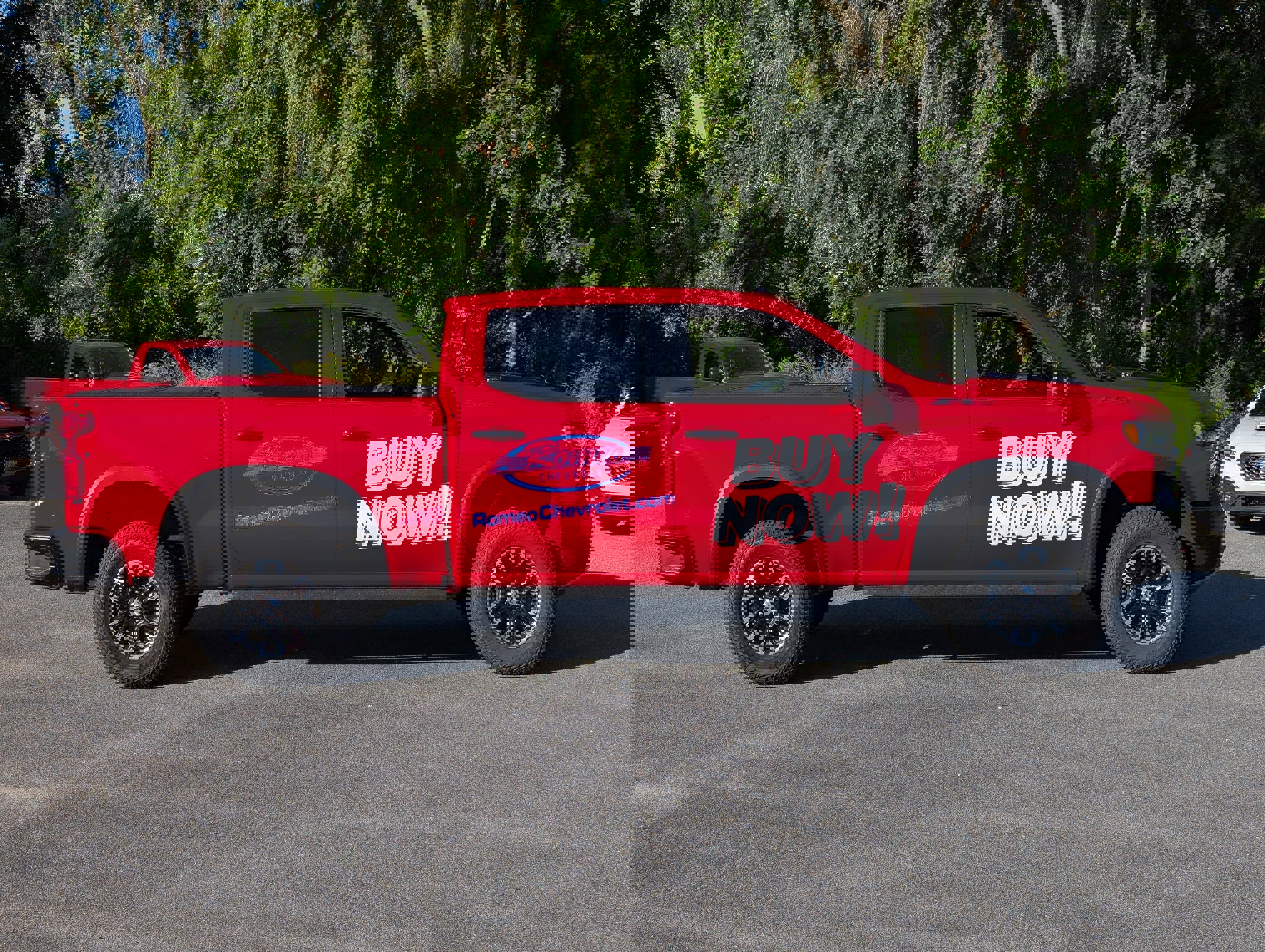 New 2025 Chevrolet Silverado 1500 ZR2 image 9