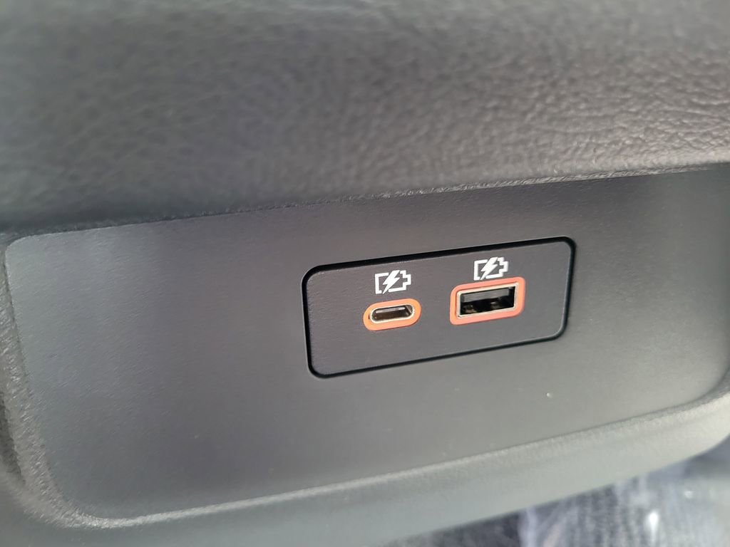 New 2025 Nissan Frontier SV image 34