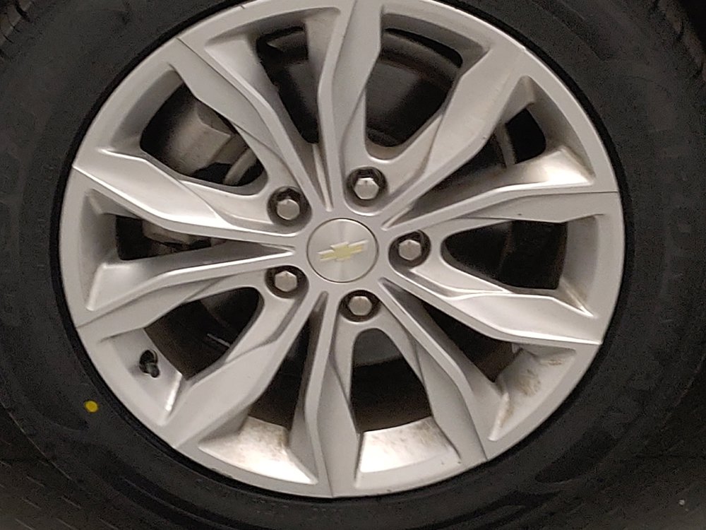 Used 2020 Chevrolet Malibu LT FWD image 31