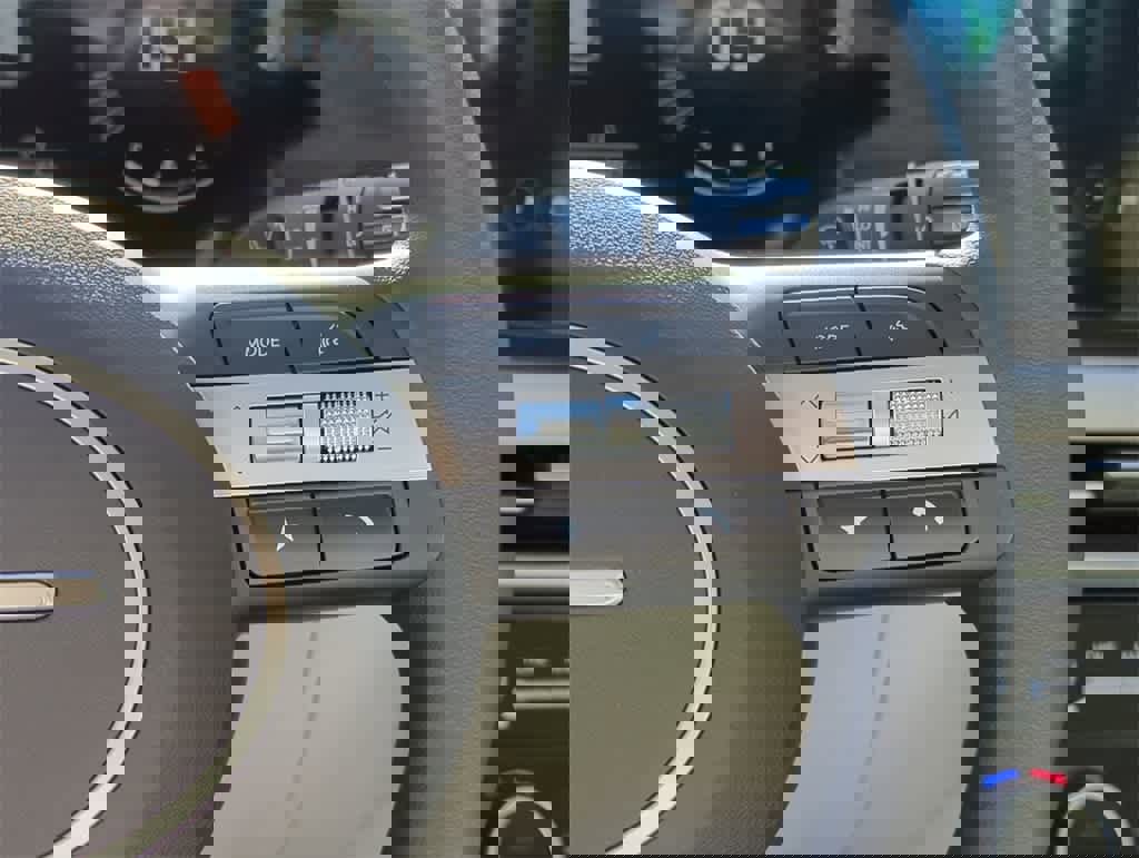 New 2026 Hyundai Tucson SEL image 24