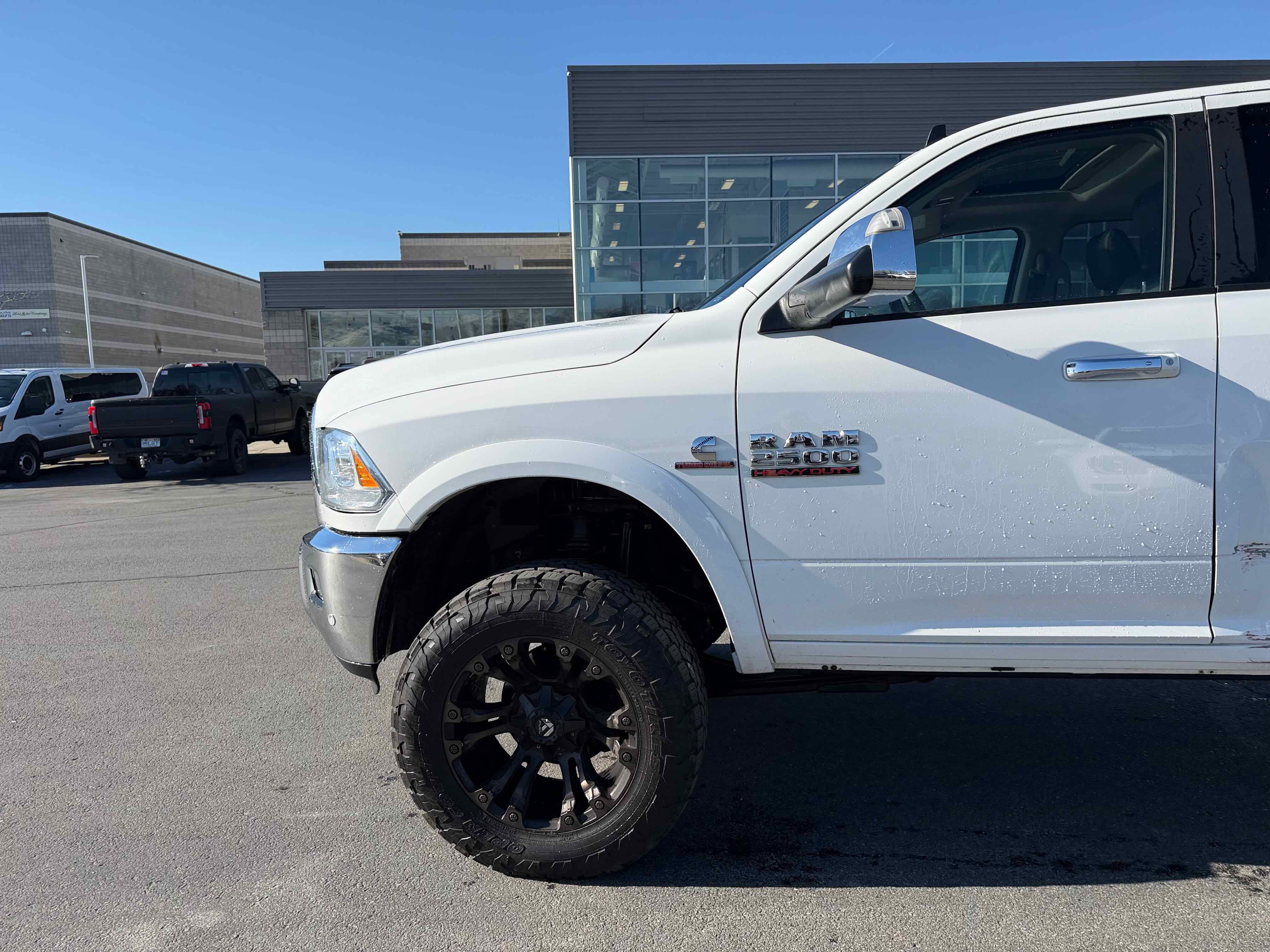 Used 2018 RAM 2500 Laramie w/ Convenience Group image 2