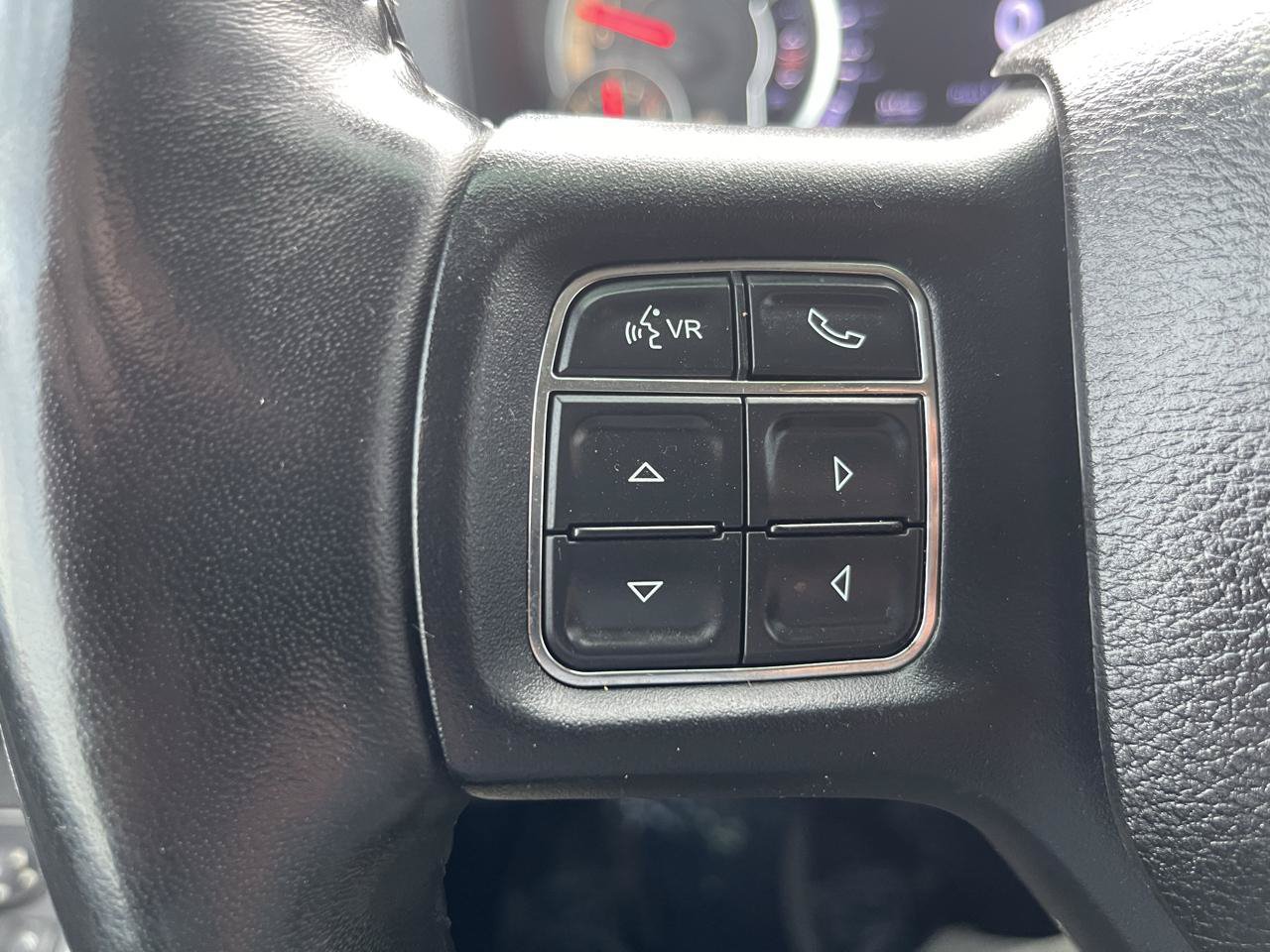 Used 2017 RAM 1500 Sport RWD image 25