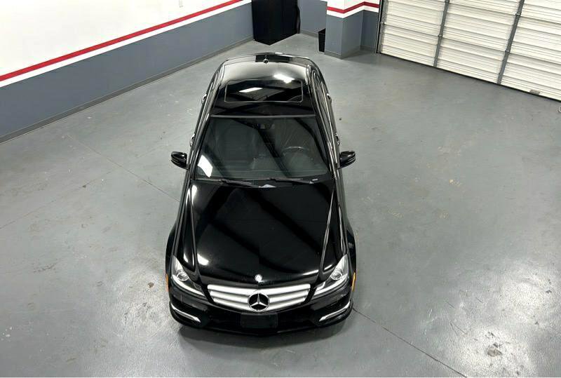 Used 2013 Mercedes-Benz C 250 Sedan image 22
