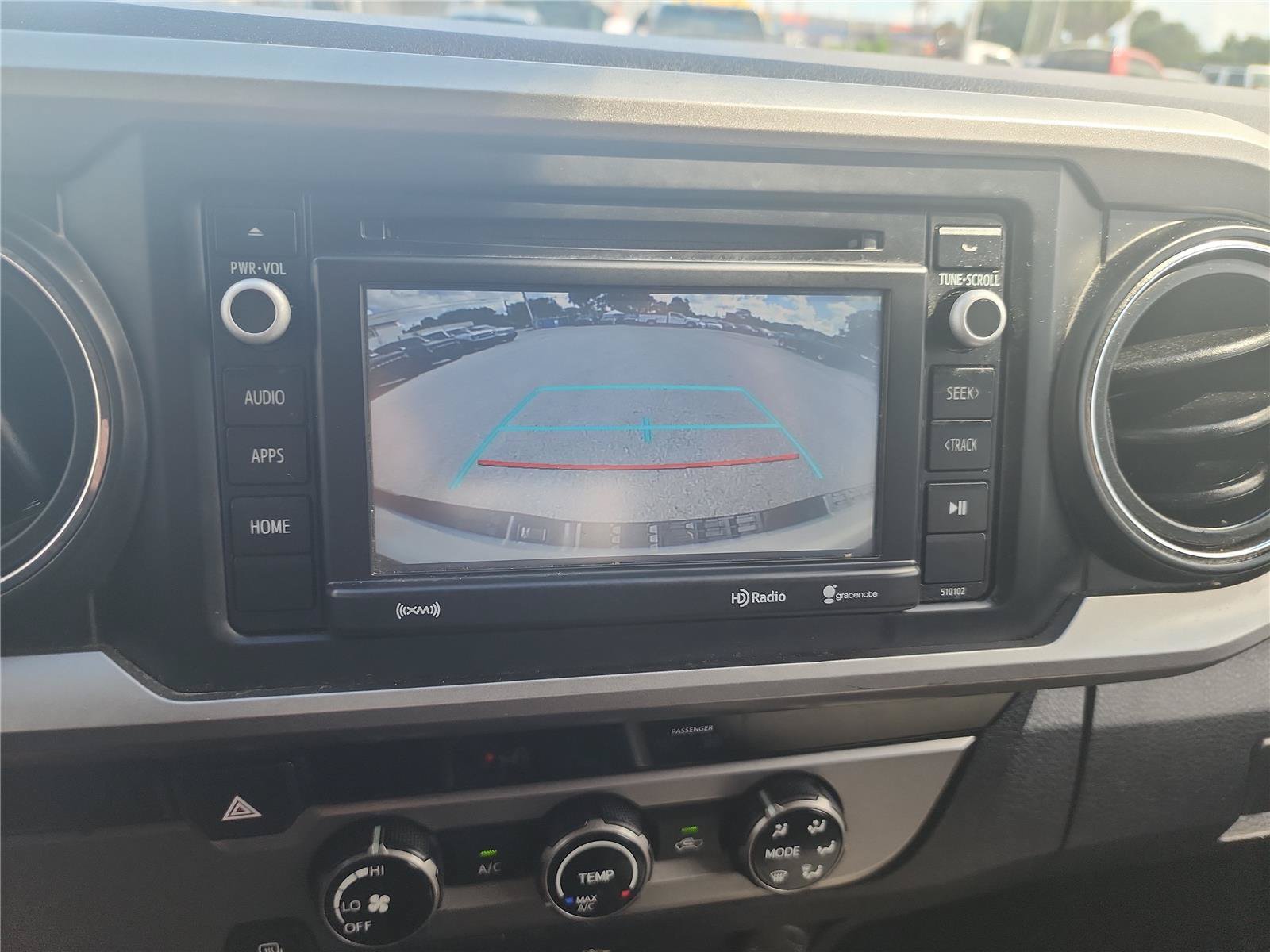 Used 2017 Toyota Tacoma SR5 w/ SR5 Appearance Package (SM) RWD image 36