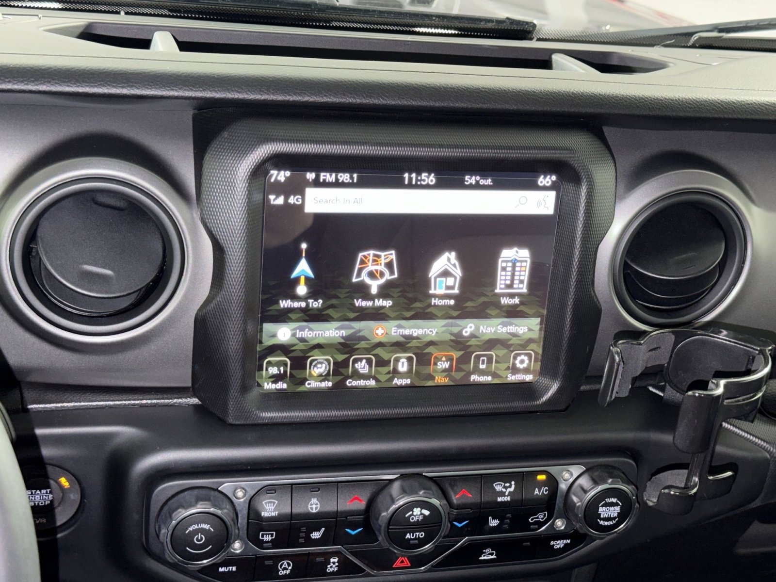 Used 2022 Jeep Wrangler Unlimited Sport image 20