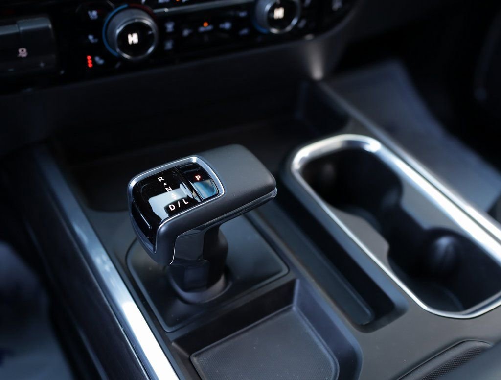 Used 2024 Chevrolet Silverado 1500 LTZ w/ Technology Package image 21