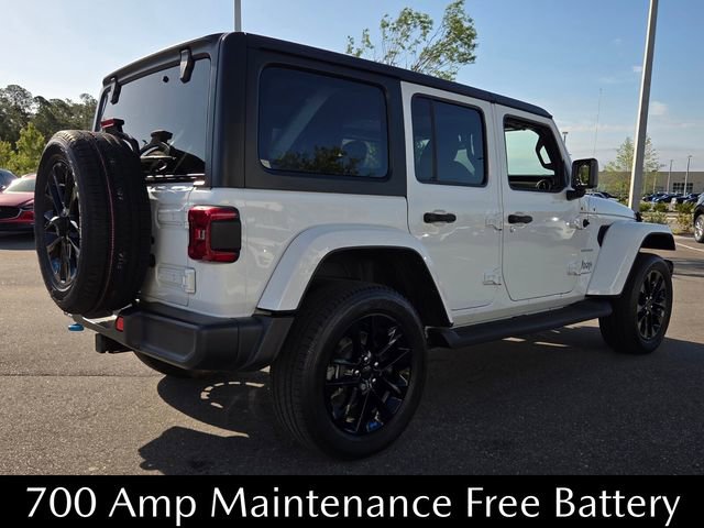 Used 2023 Jeep Wrangler Unlimited Sahara w/ Cold Weather Group AWD/4WD image 14