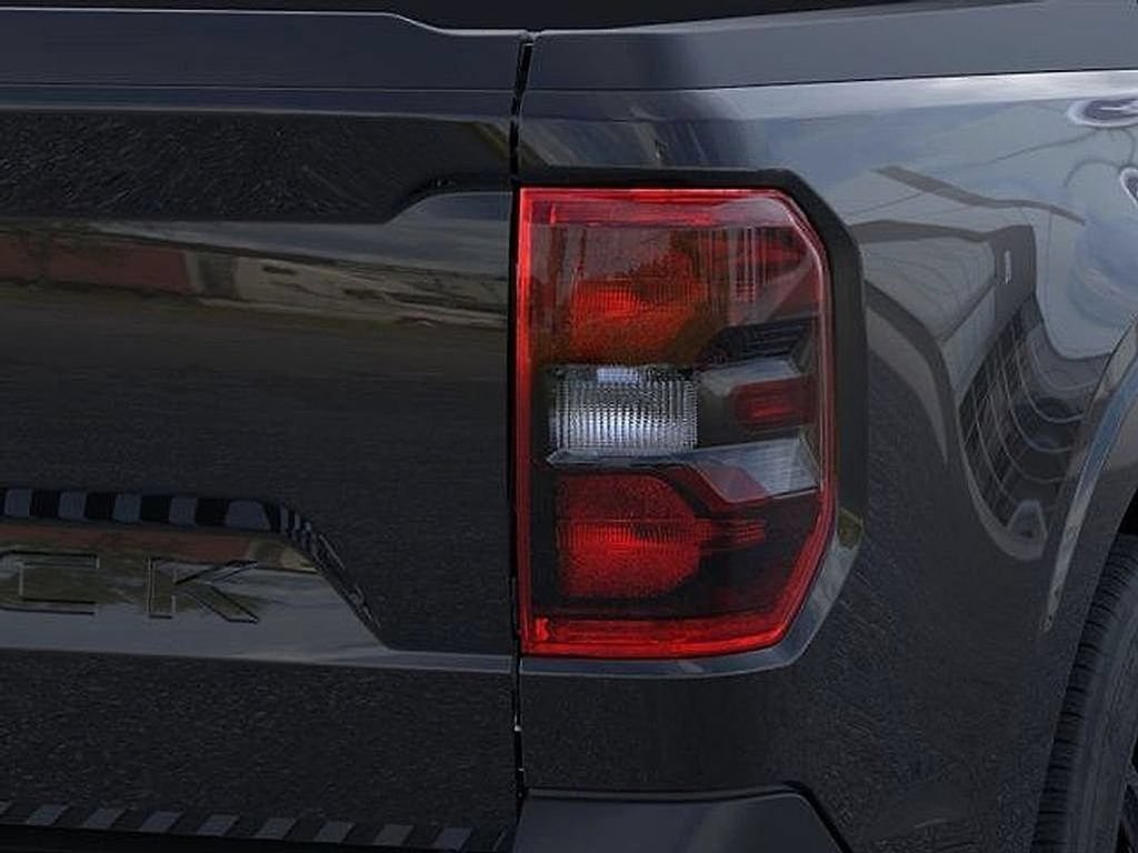 New 2026 Ford Maverick XLT w/ XLT Luxury Package AWD/4WD image 26