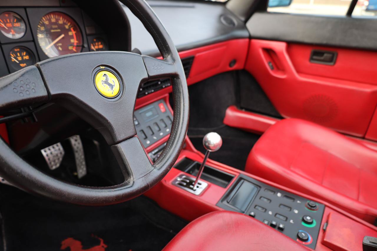 Used 1989 Ferrari Mondial T Cabriolet RWD image 15