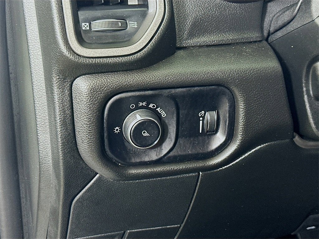 Used 2023 RAM 2500 Tradesman image 21