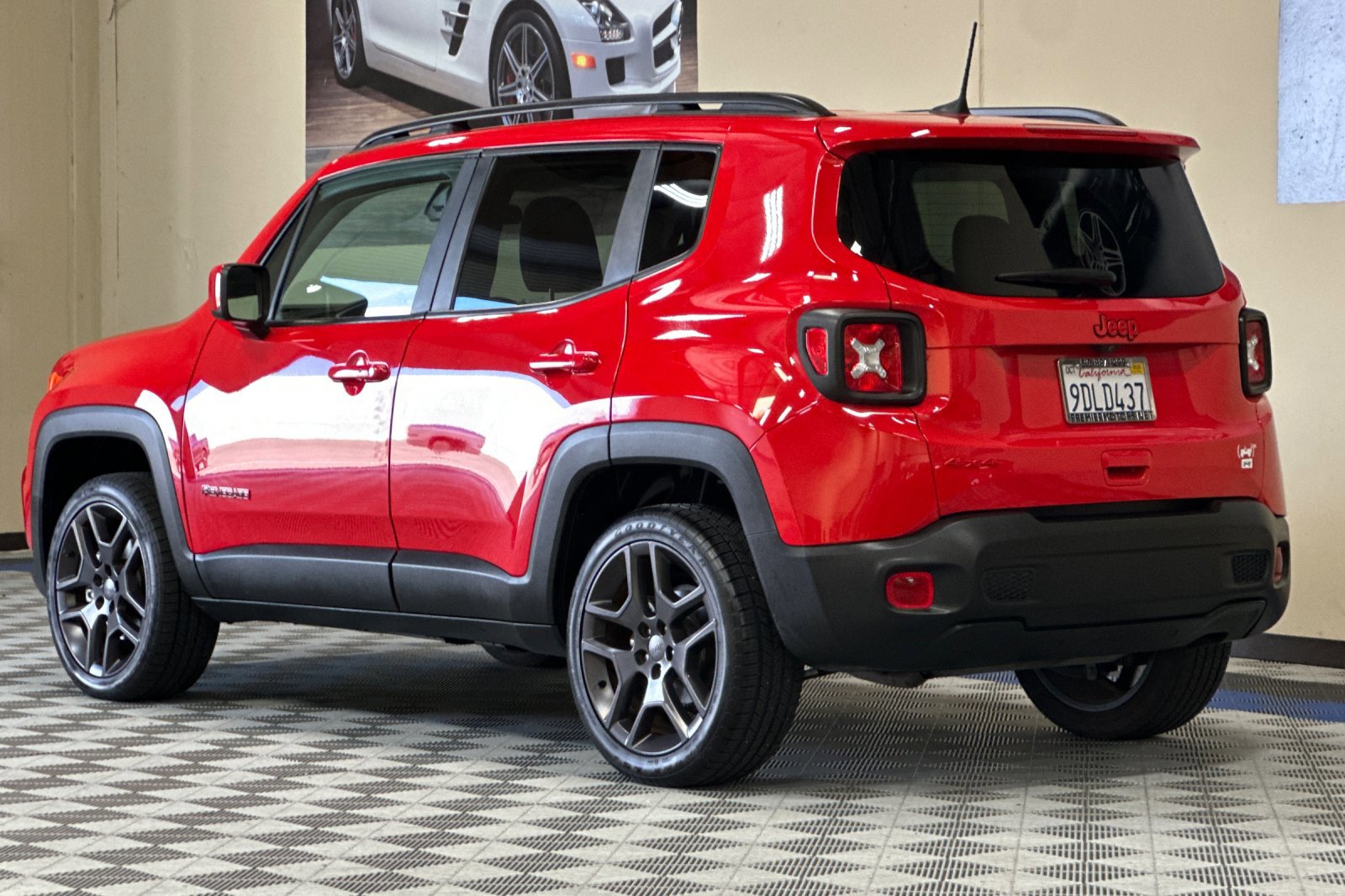 Used 2022 Jeep Renegade Latitude image 6