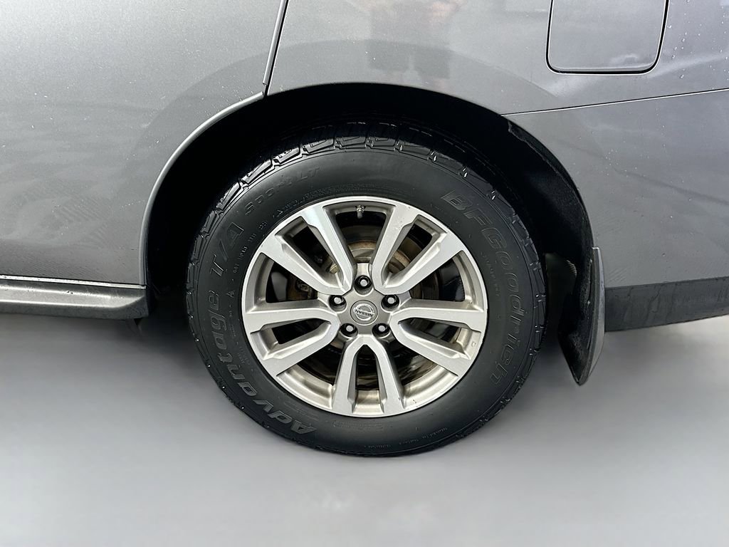 Used 2015 Nissan Pathfinder S image 30