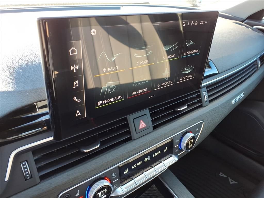Used 2021 Audi A4 2.0T Premium image 25