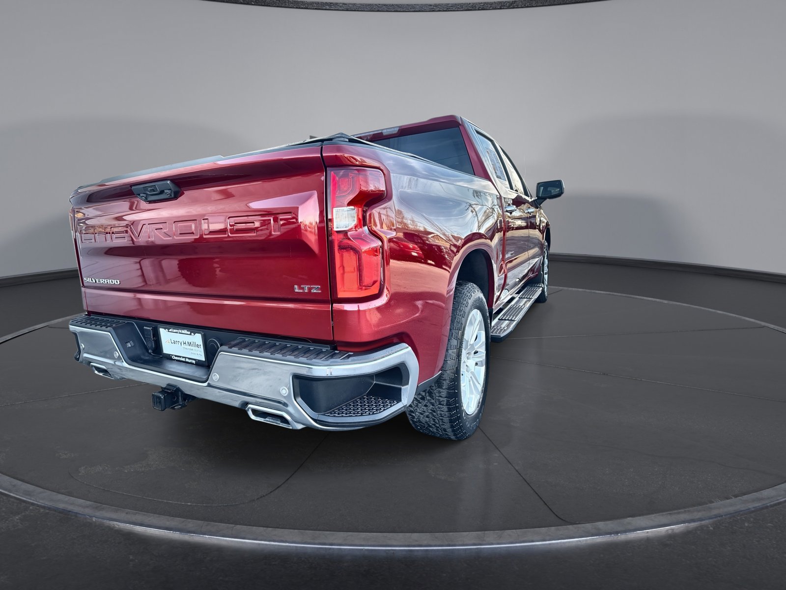 Used 2023 Chevrolet Silverado 1500 LTZ w/ Technology Package image 14