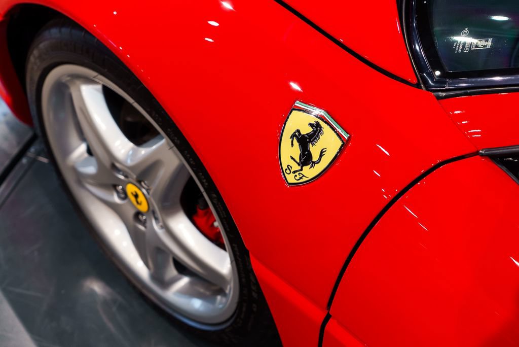 Used 1999 Ferrari F355 Spider RWD image 12