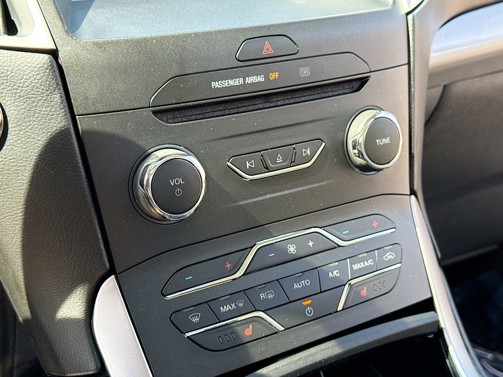 Used 2016 Ford Edge SEL w/ Equipment Group 201A image 11