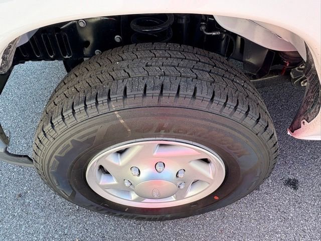 New 2025 Ford E-350 and Econoline 350 Super Duty w/ Power Equipment Group image 21