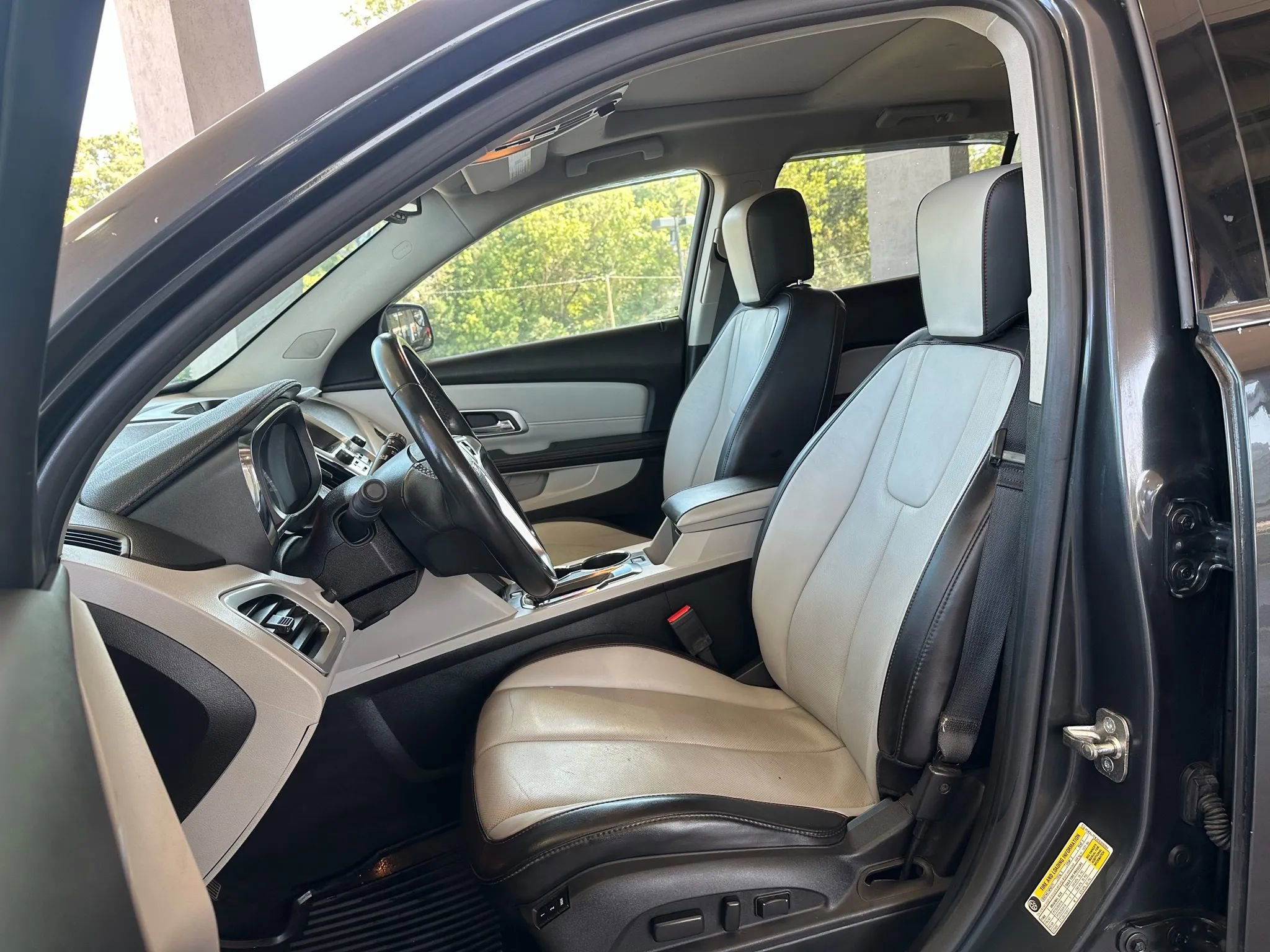 Used 2014 GMC Terrain SLT image 8