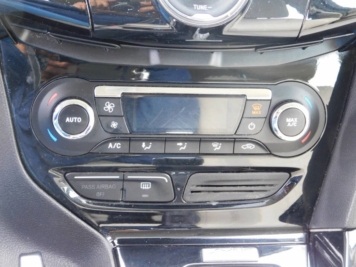 Used 2013 Ford Focus Electric Hatchback w/ Exterior Protection Pkg image 14