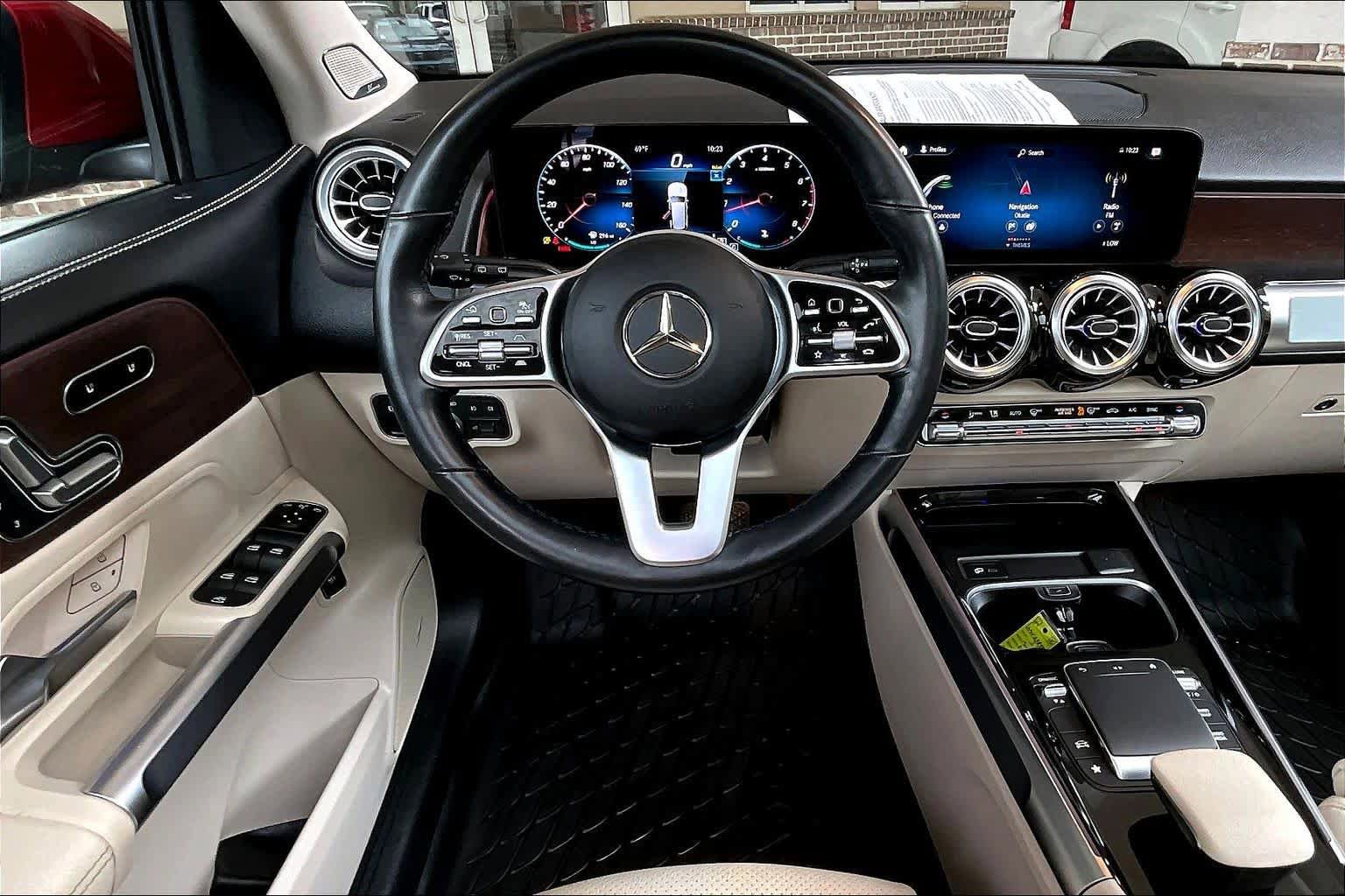 Used 2022 Mercedes-Benz GLB 250 image 6