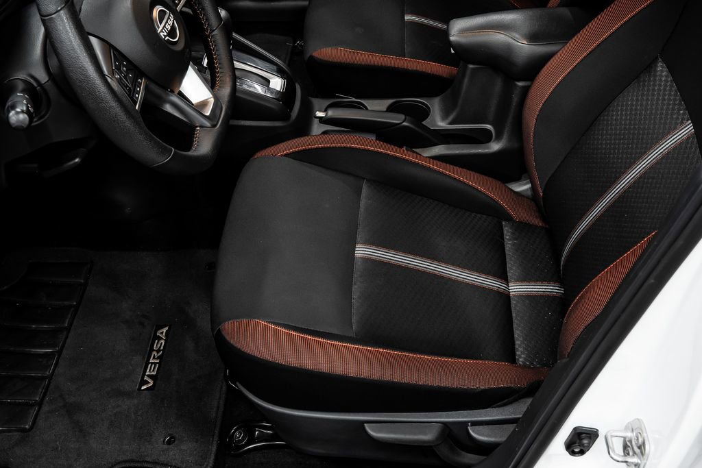 Used 2025 Nissan Versa SR w/ Trunk Package image 36